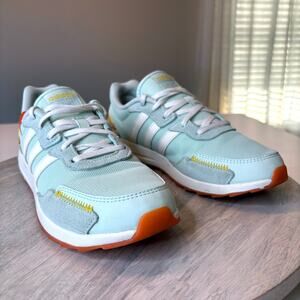 Adidas RetroRun Dash Green Sneakers Women's Size 8.5 Retro Running Shoes EG4221